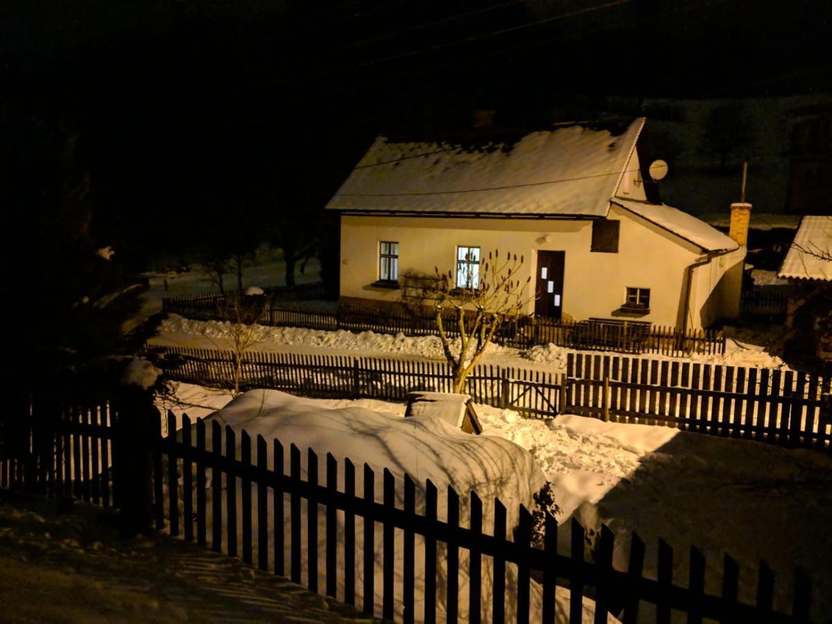 Chaloupka Na Konci Sveta Vila Raskov Exterior foto